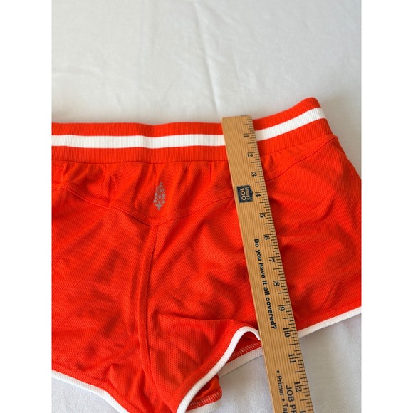Free People Movement Orange  Dolphin Shorts White Trim Womens Size Medium new - Picture 3 of 8